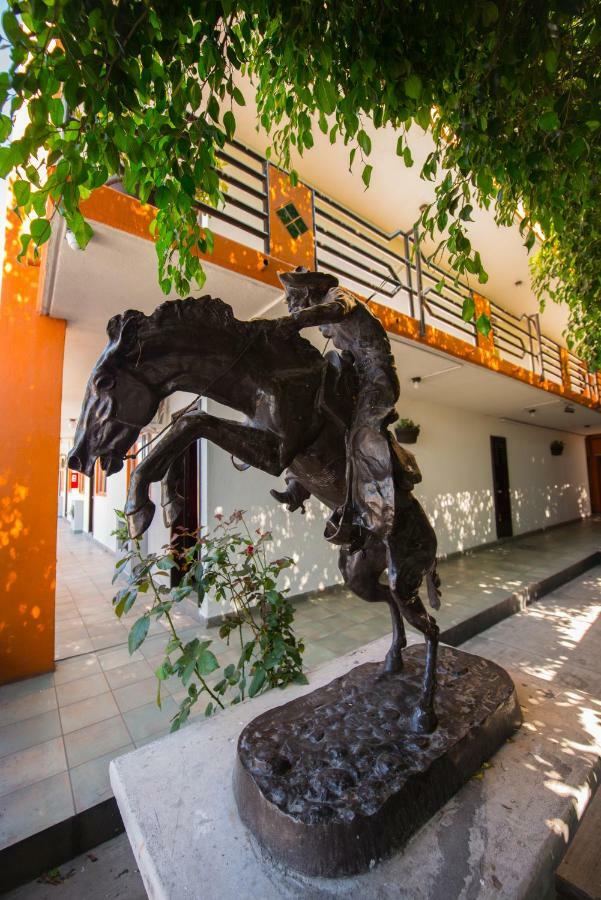 Hotel Cucapa Matamoros  Exteriér fotografie